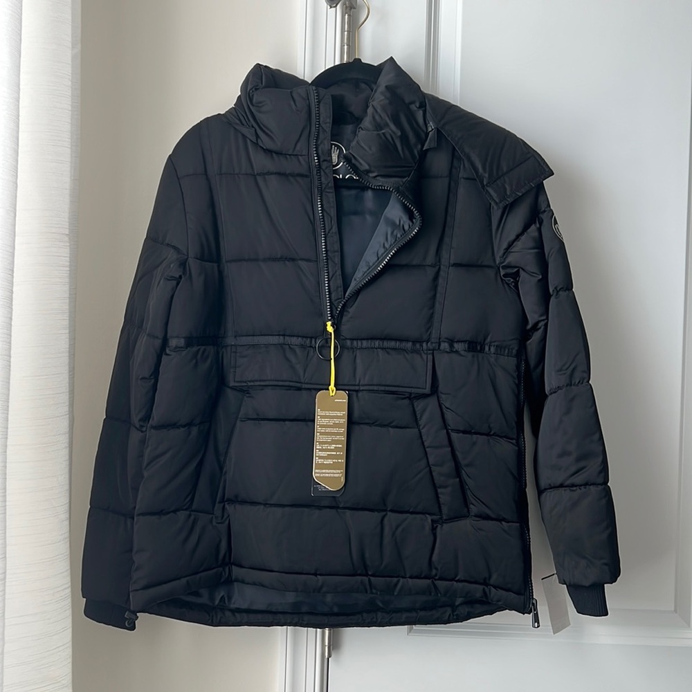 NWT Body Glove Puffer 🧥